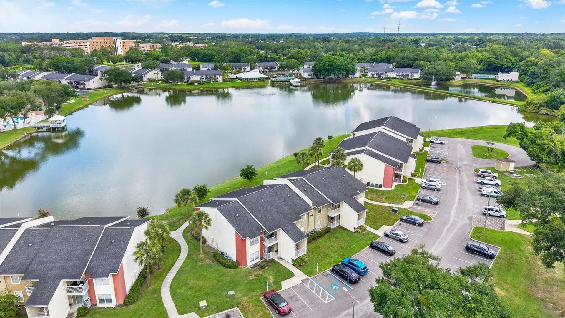 308 Lake Parsons Green Brandon FL 33511