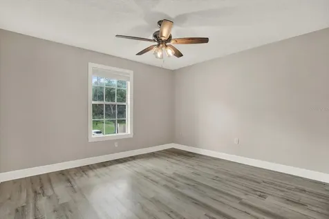 308 Lake Parsons Green Brandon FL 33511