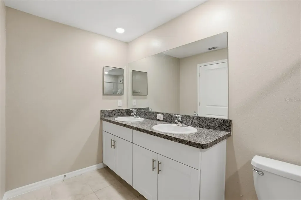 9637 Mulberry Marsh Lane Sun City Center FL 33573