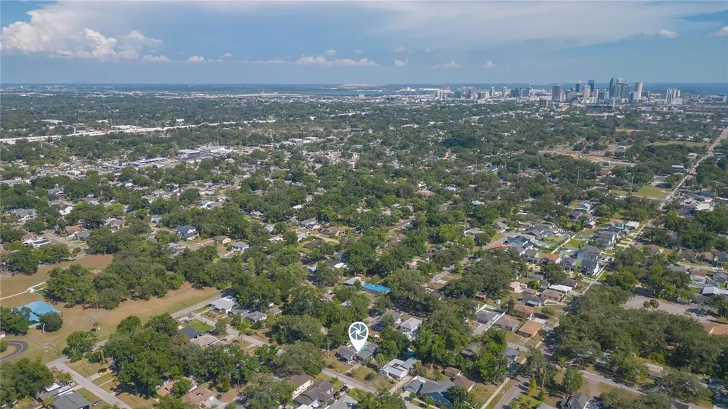 602 W Hilda Street Tampa FL 33603