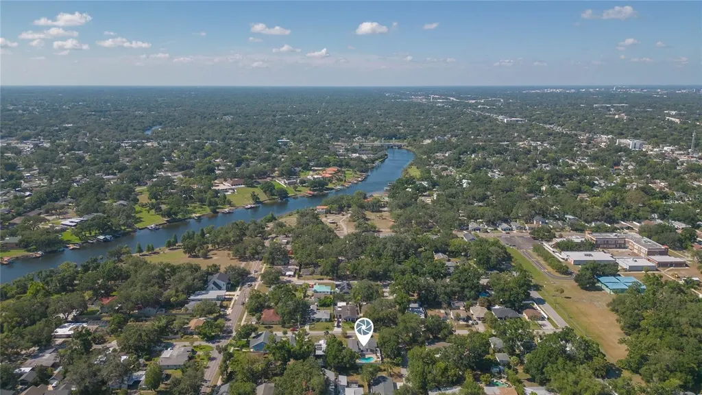 602 W Hilda Street Tampa FL 33603