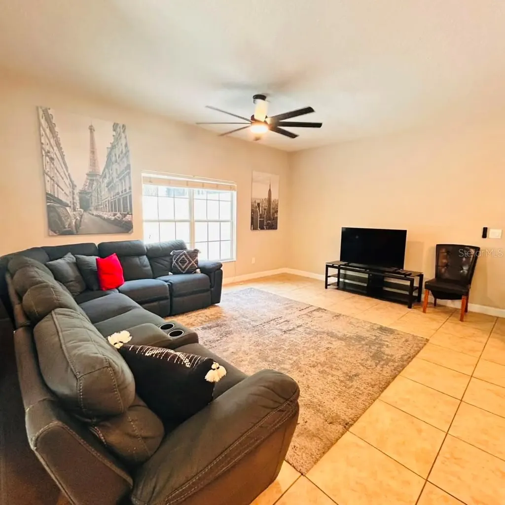 2979 Banana Palm Drive Kissimmee FL 34747
