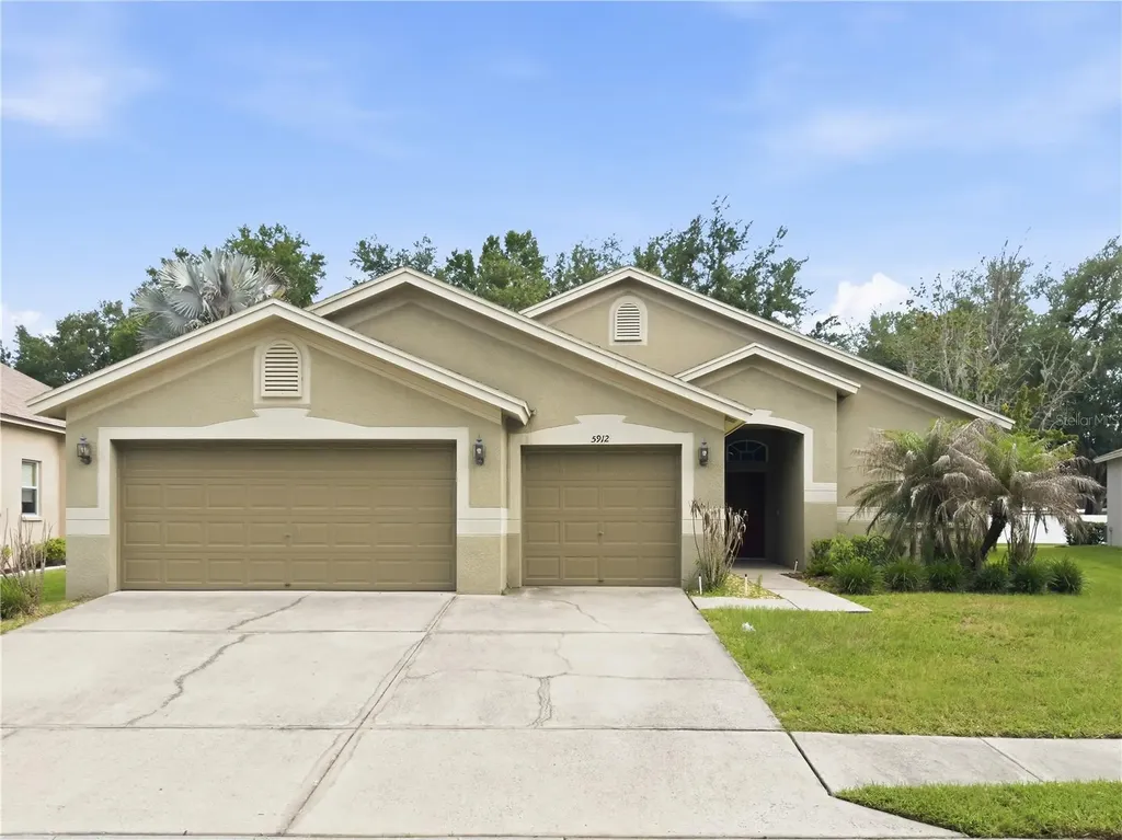 5912 Bramble Bush Court Zephyrhills FL 33541