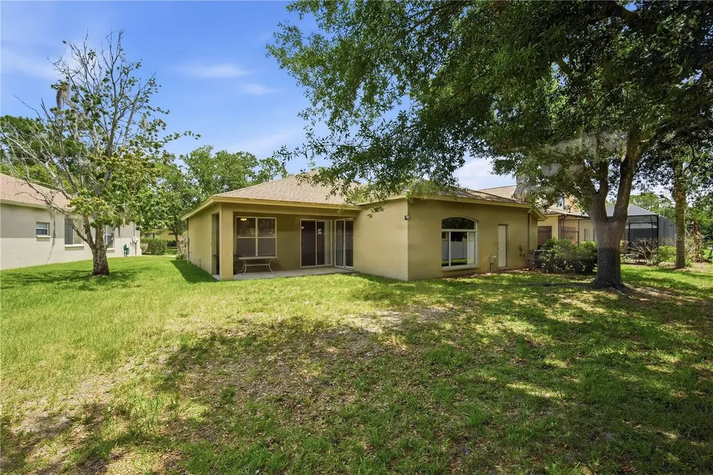 5912 Bramble Bush Court Zephyrhills FL 33541
