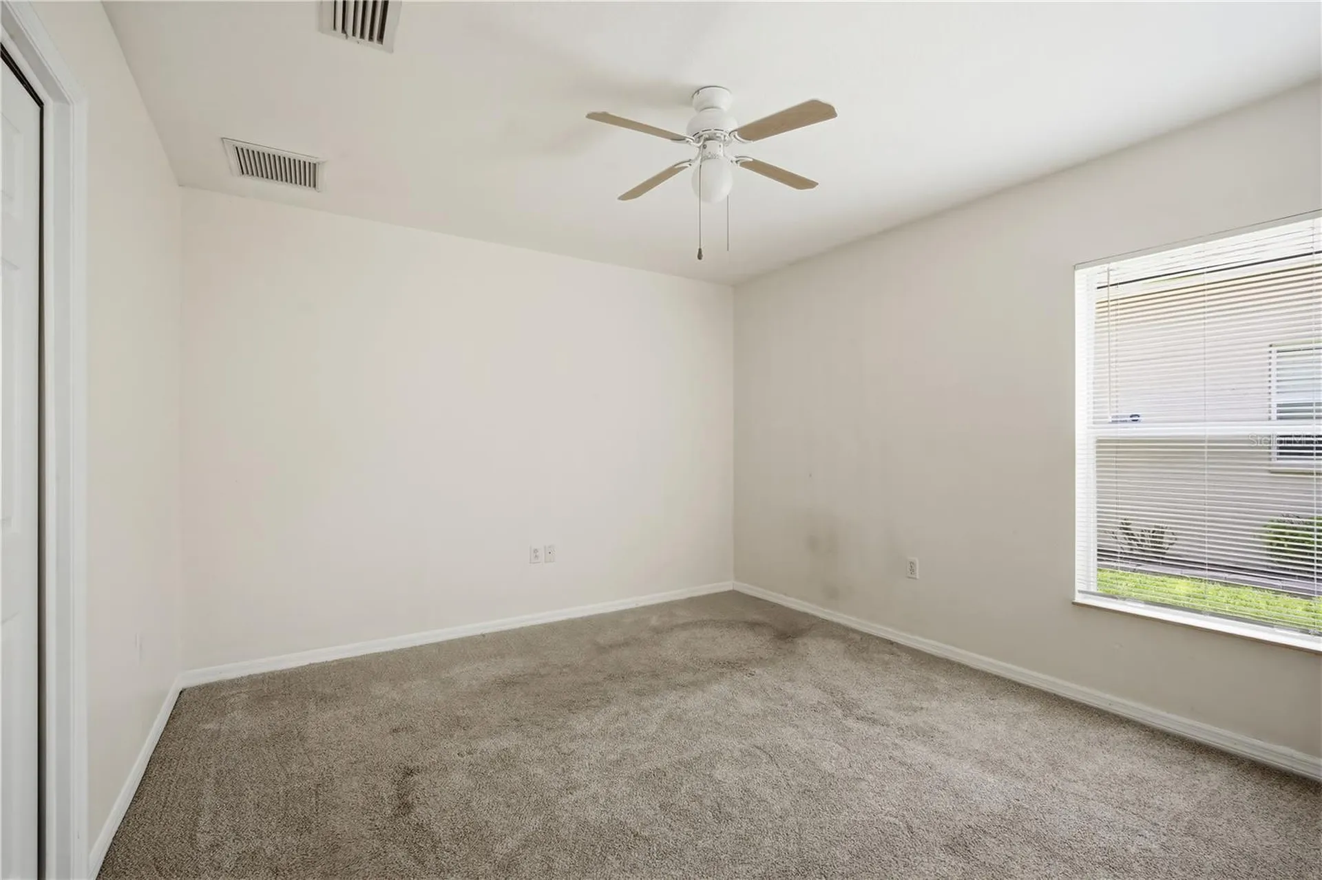 5912 Bramble Bush Court Zephyrhills FL 33541