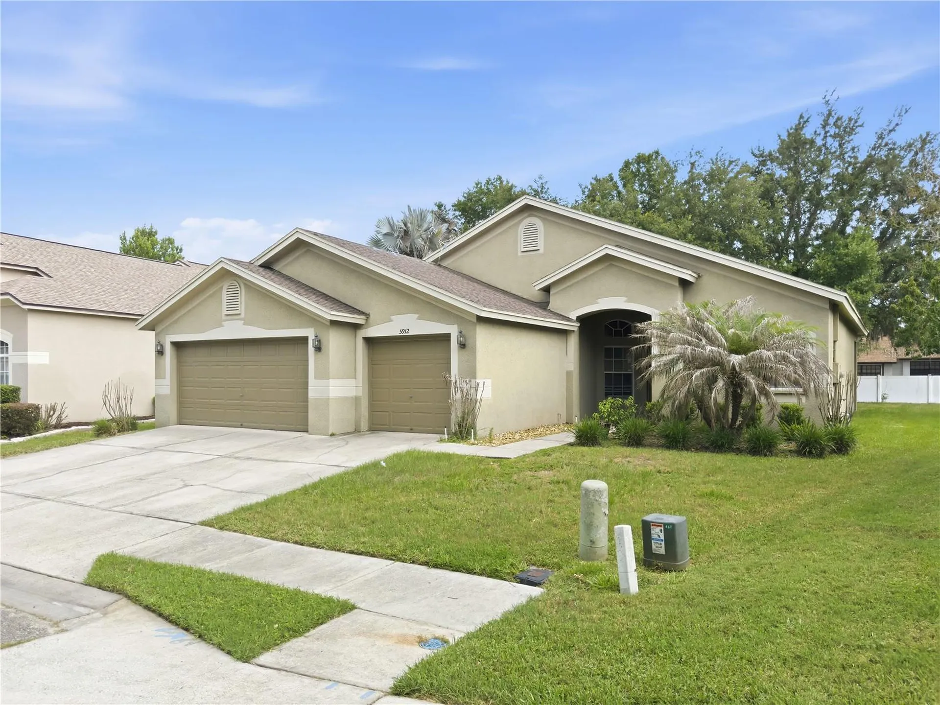 5912 Bramble Bush Court Zephyrhills FL 33541