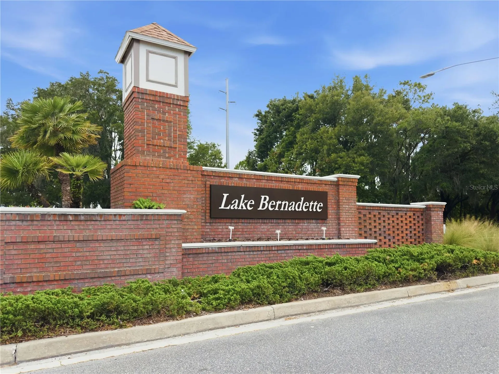 5912 Bramble Bush Court Zephyrhills FL 33541