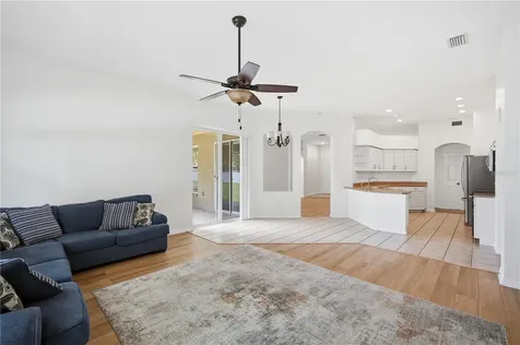 5912 Bramble Bush Court Zephyrhills FL 33541