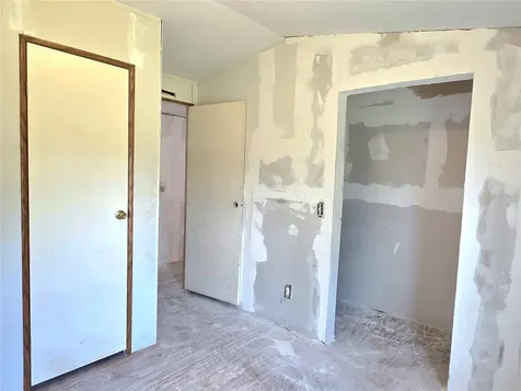 8443 Hamster Drive Zephyrhills FL 33540