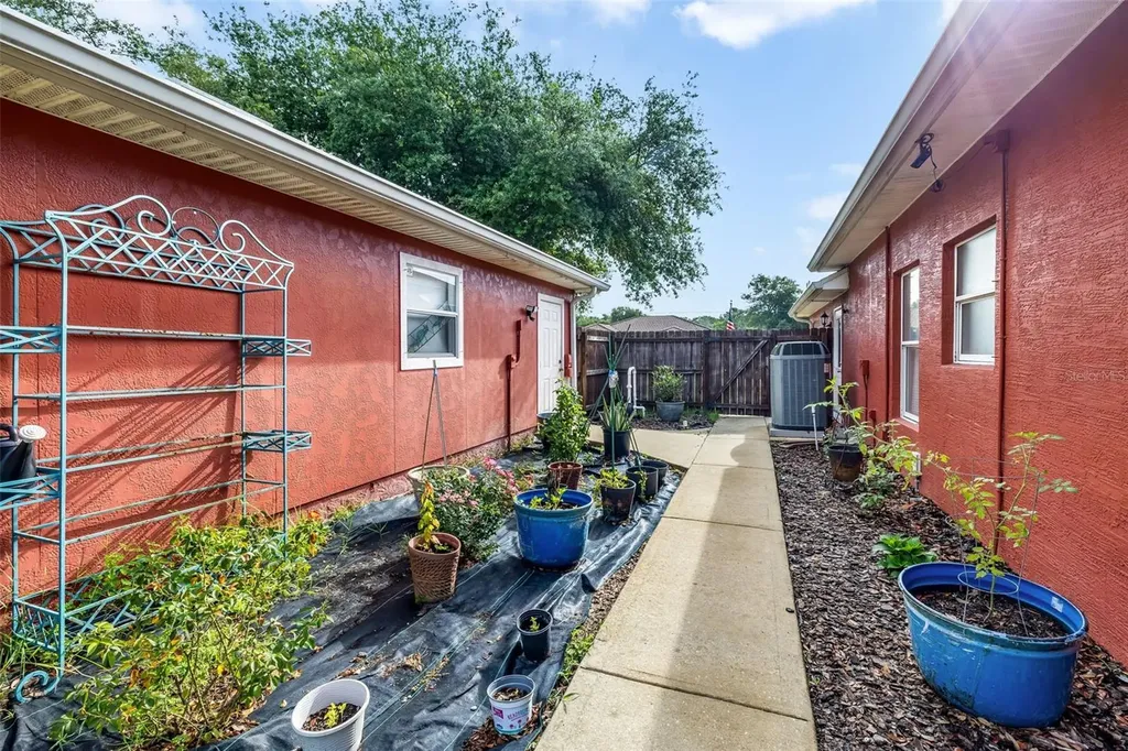 7 Farver Lane Palm Coast FL 32137