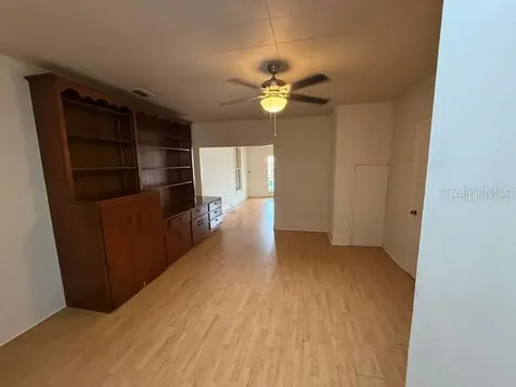 510 E Orange Avenue Eustis FL 32726