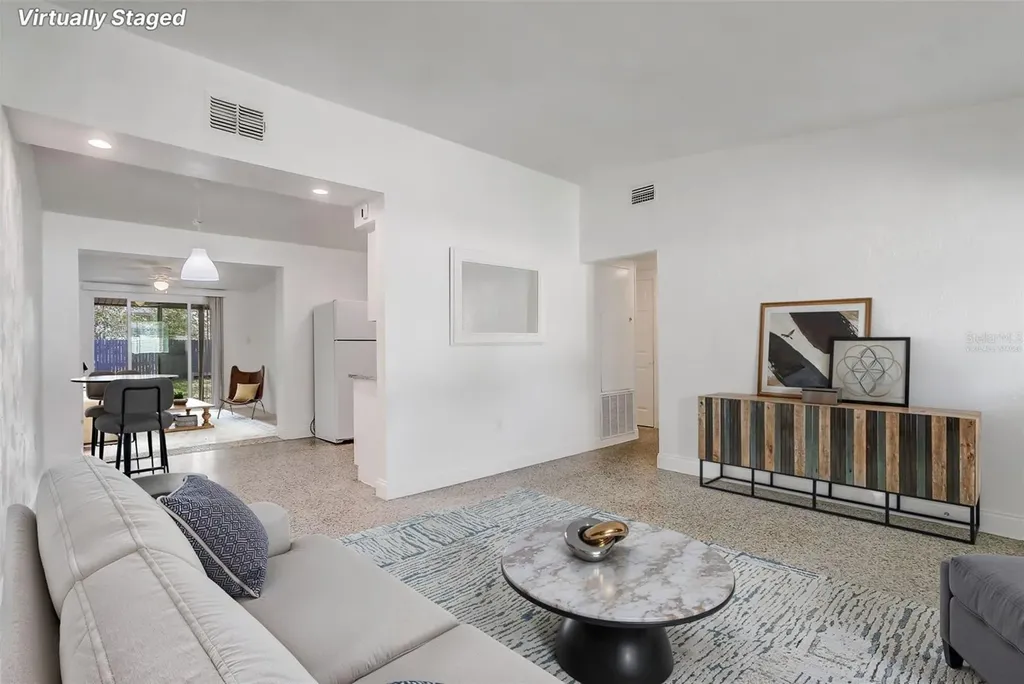 6601 Harvey Street Orlando FL 32809