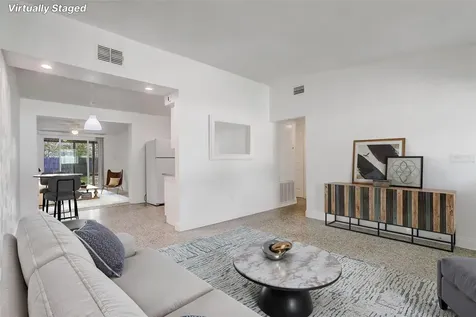 6601 Harvey Street Orlando FL 32809