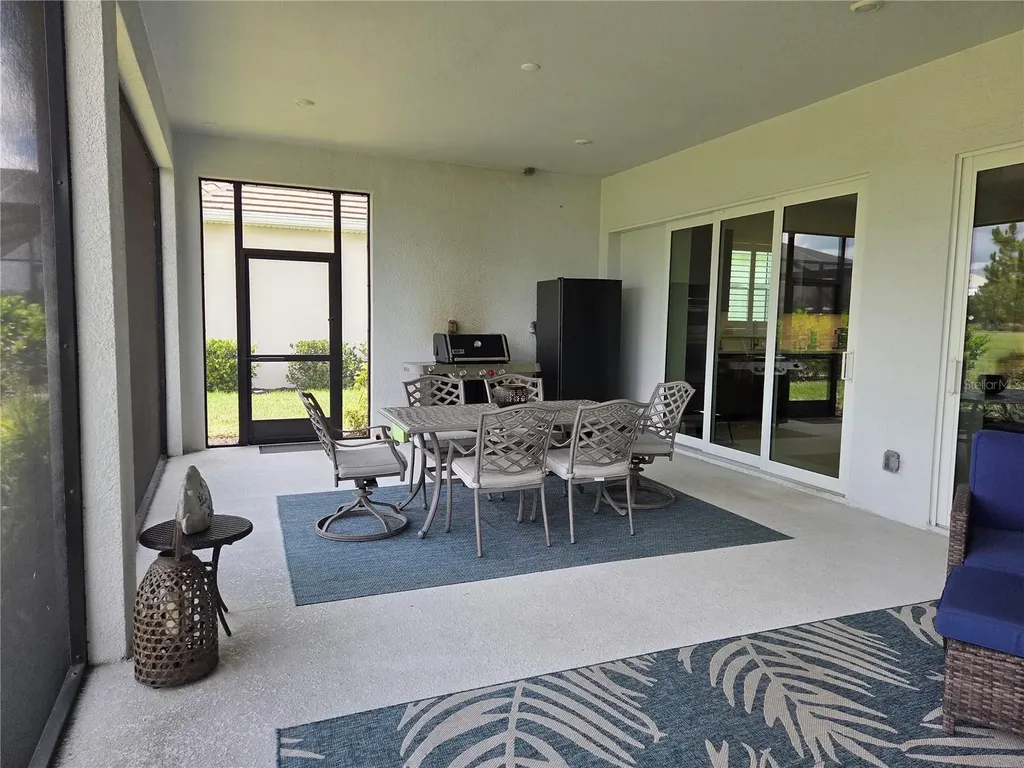 15613 San Lazzaro Avenue Lakewood Ranch FL 34211