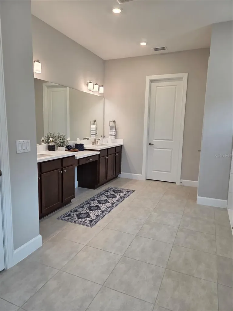 15613 San Lazzaro Avenue Lakewood Ranch FL 34211