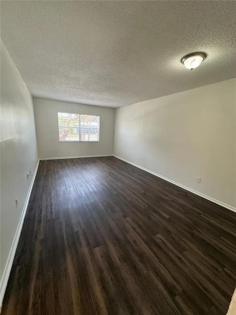4601 22nd Avenue S St Petersburg FL 33711