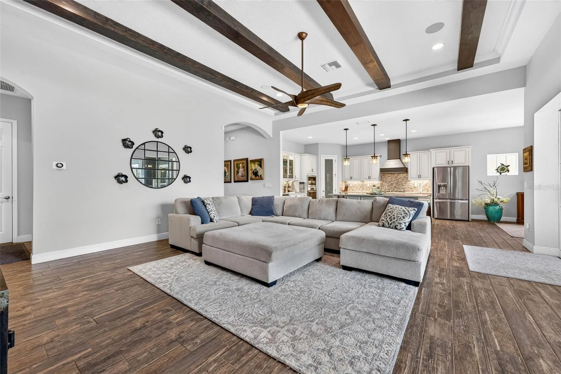 6104 Shadowlake Drive Apollo Beach FL 33572