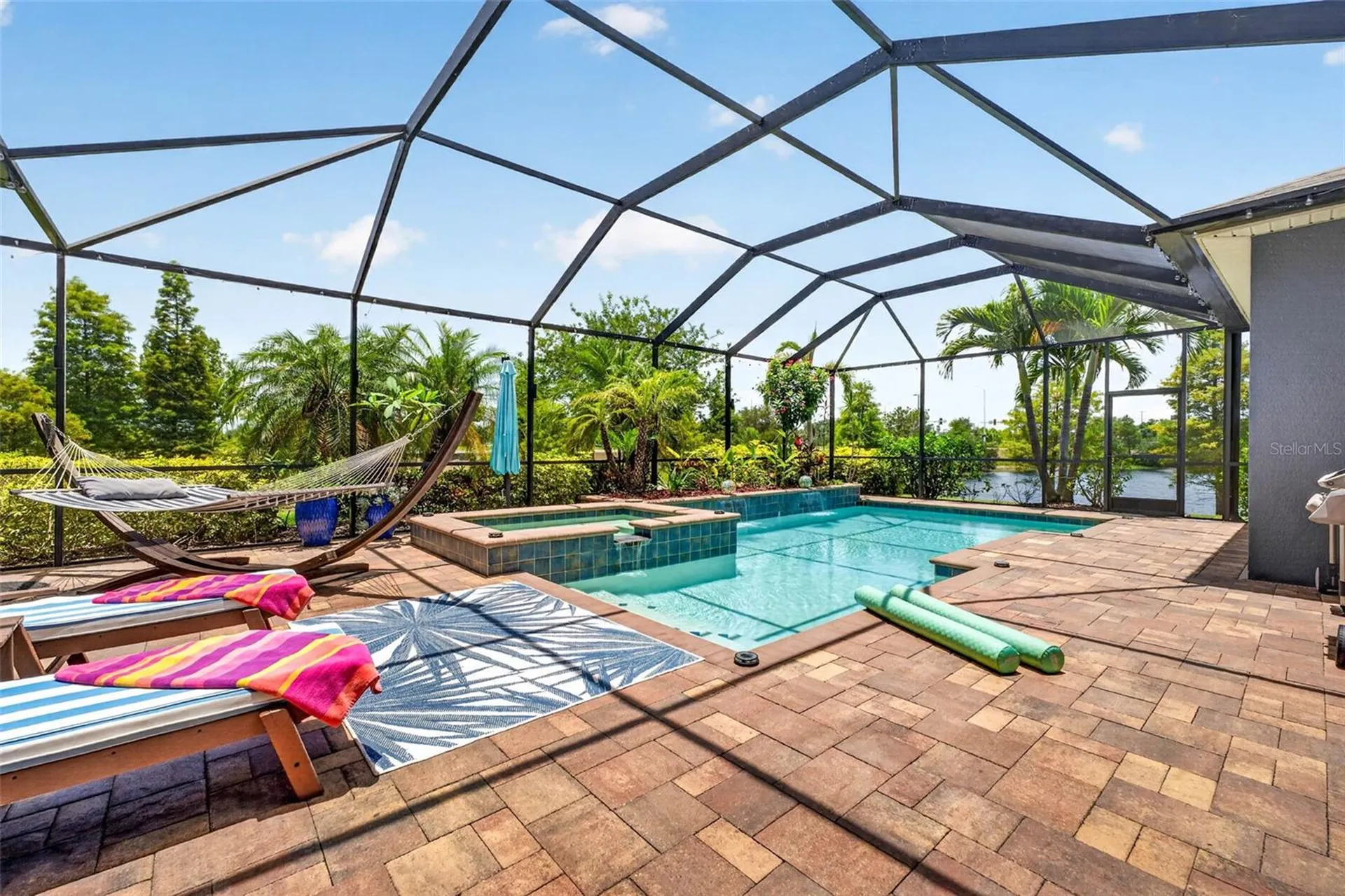 6104 Shadowlake Drive Apollo Beach FL 33572