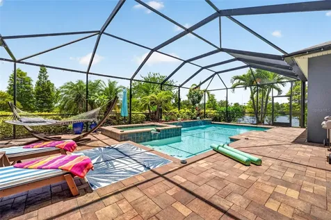 6104 Shadowlake Drive Apollo Beach FL 33572