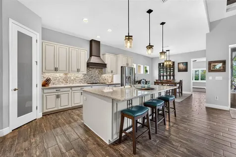 6104 Shadowlake Drive Apollo Beach FL 33572