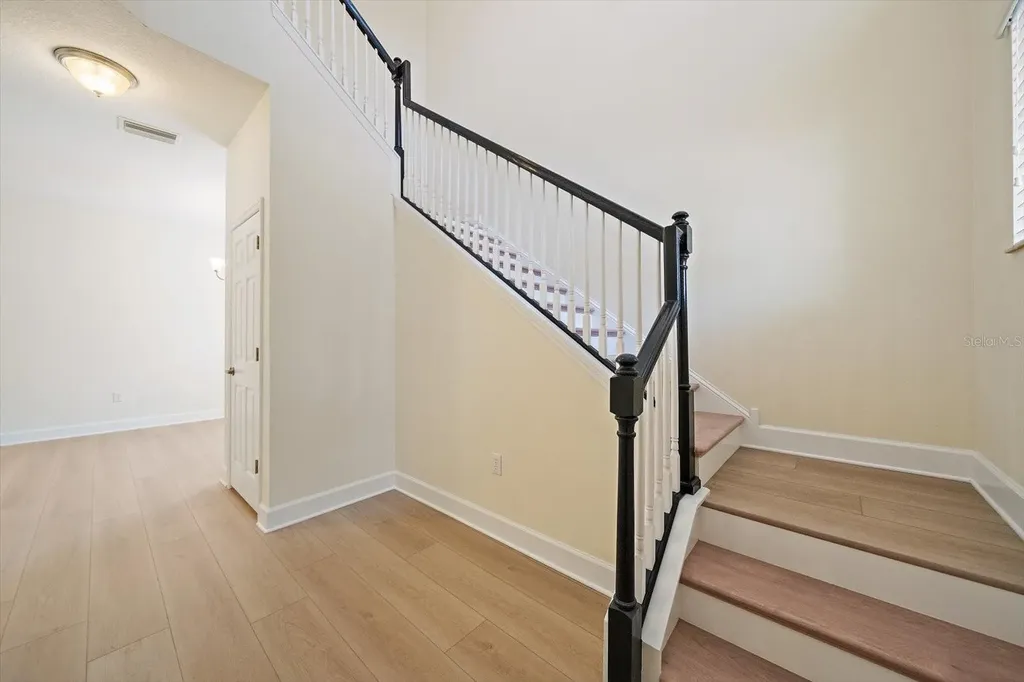 8418 Nandina Drive Sarasota FL 34240