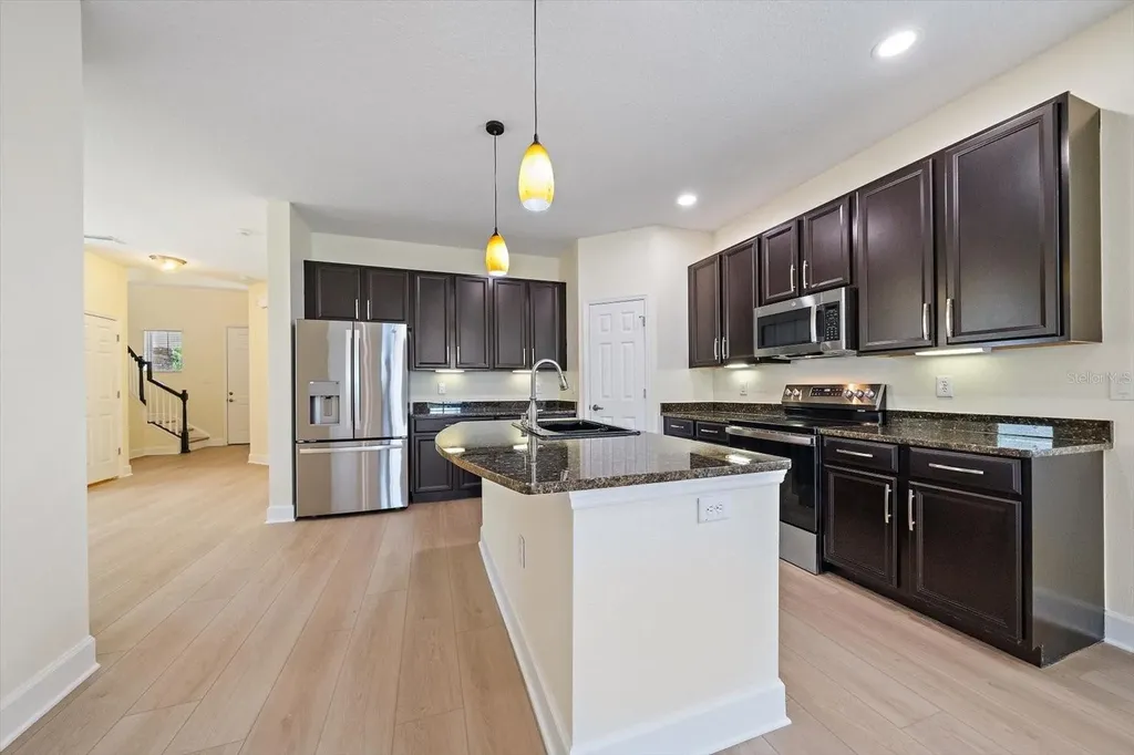 8418 Nandina Drive Sarasota FL 34240