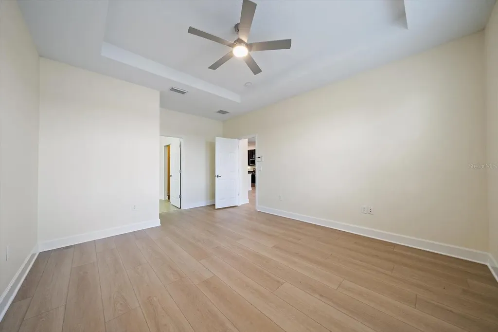 8418 Nandina Drive Sarasota FL 34240