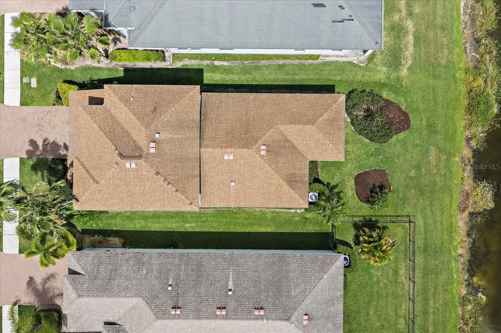 8418 Nandina Drive Sarasota FL 34240