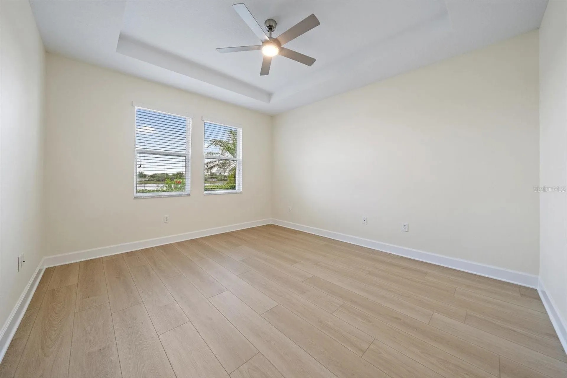 8418 Nandina Drive Sarasota FL 34240