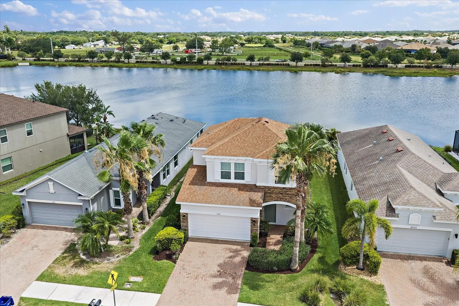 8418 Nandina Drive Sarasota FL 34240