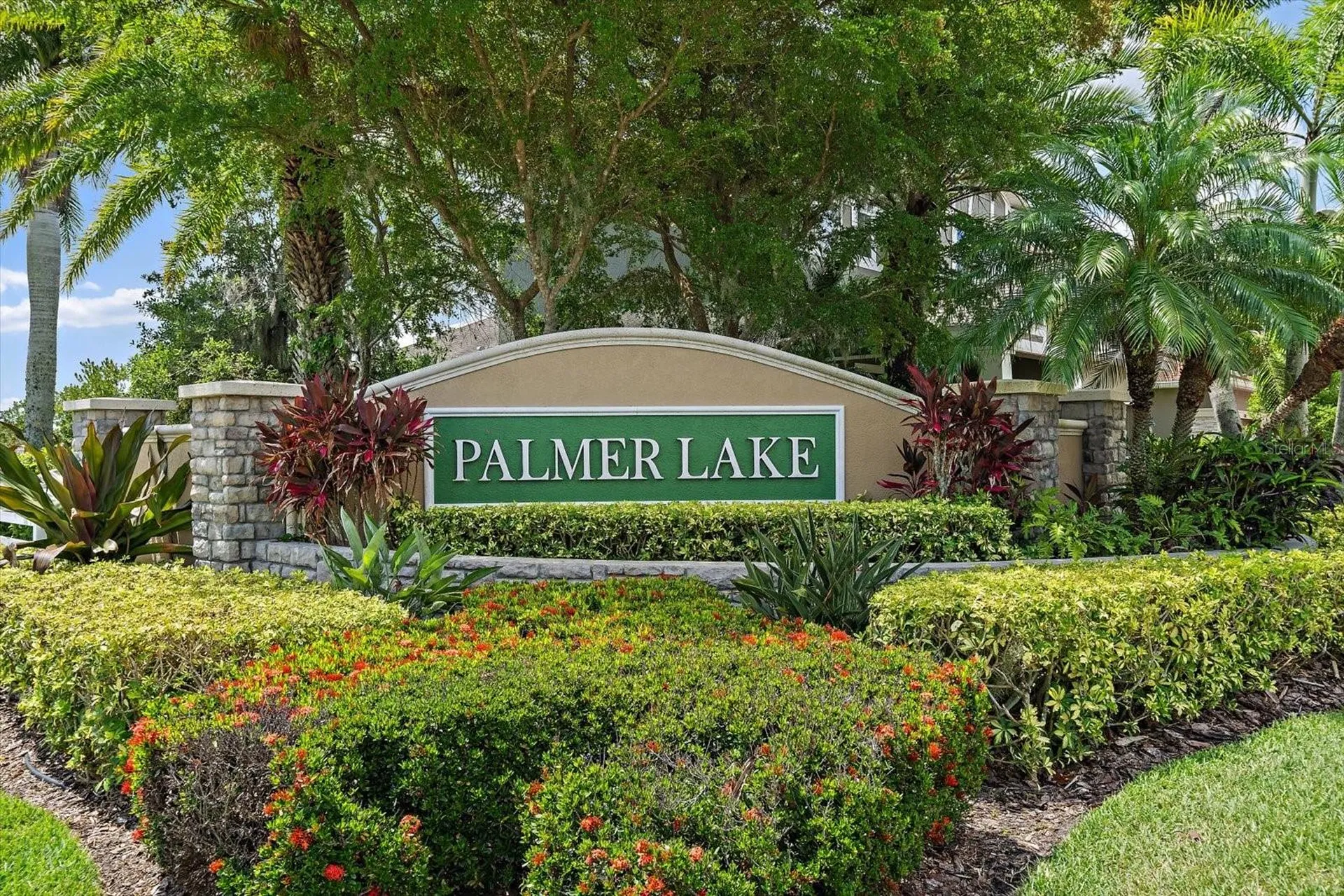 8418 Nandina Drive Sarasota FL 34240