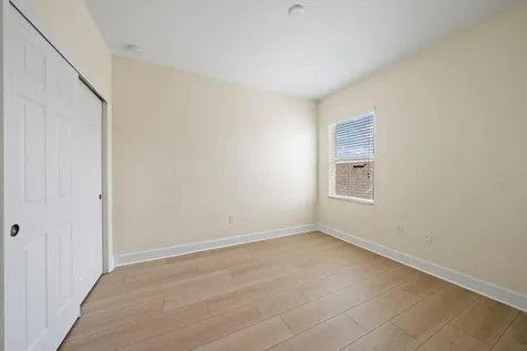 8418 Nandina Drive Sarasota FL 34240