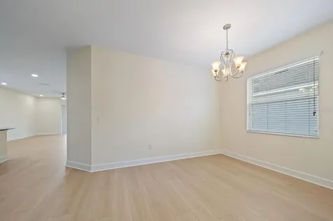 8418 Nandina Drive Sarasota FL 34240