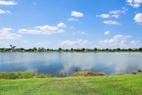 8418 Nandina Drive Sarasota FL 34240