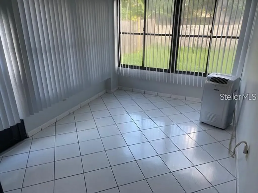 4618 Suntree Boulevard Orlando FL 32817