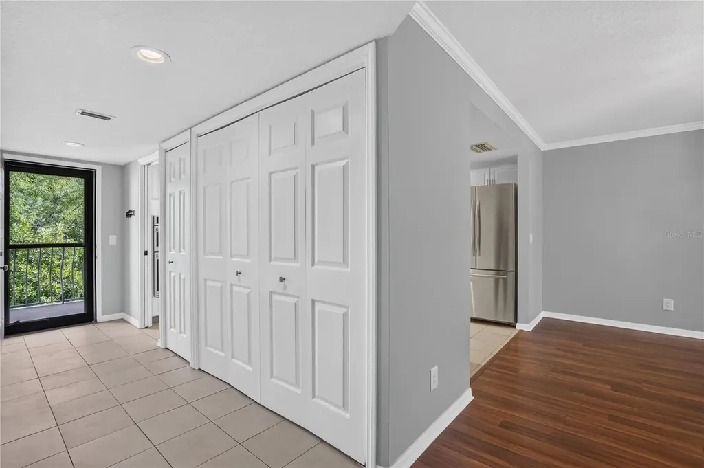502 S Florida Avenue Tarpon Springs FL 34689