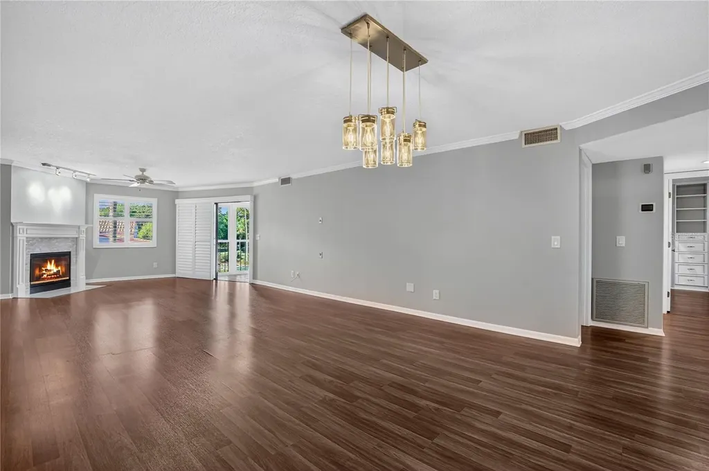 502 S Florida Avenue Tarpon Springs FL 34689