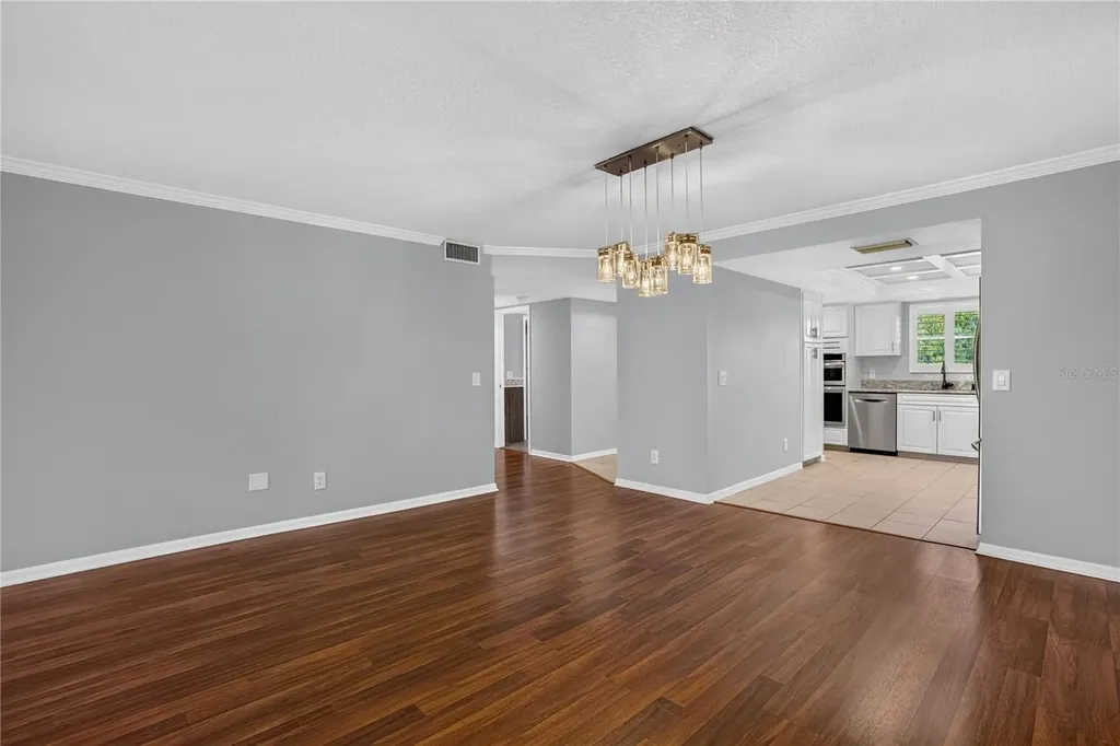 502 S Florida Avenue Tarpon Springs FL 34689