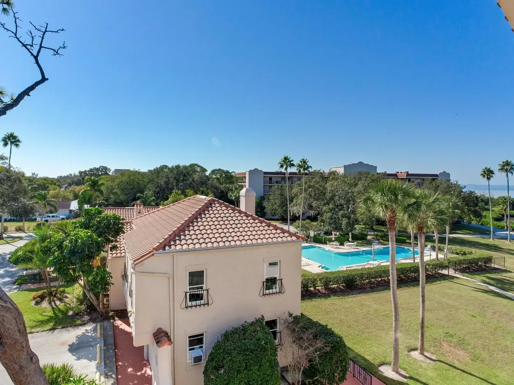 502 S Florida Avenue Tarpon Springs FL 34689