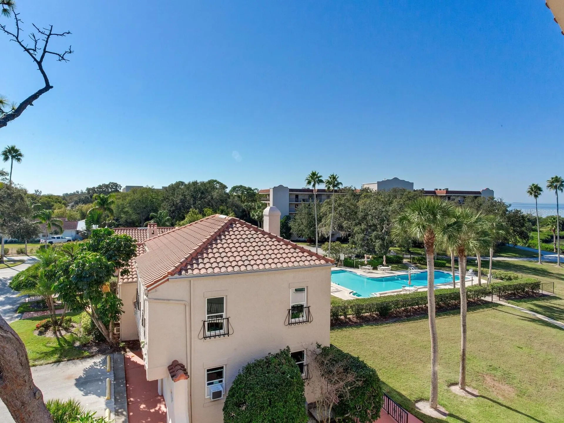502 S Florida Avenue Tarpon Springs FL 34689