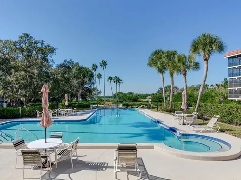 502 S Florida Avenue Tarpon Springs FL 34689