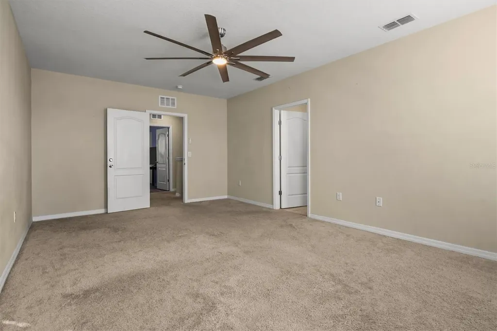 323 Harbour Way Mulberry FL 33860