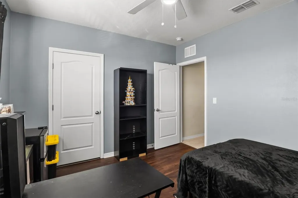 323 Harbour Way Mulberry FL 33860