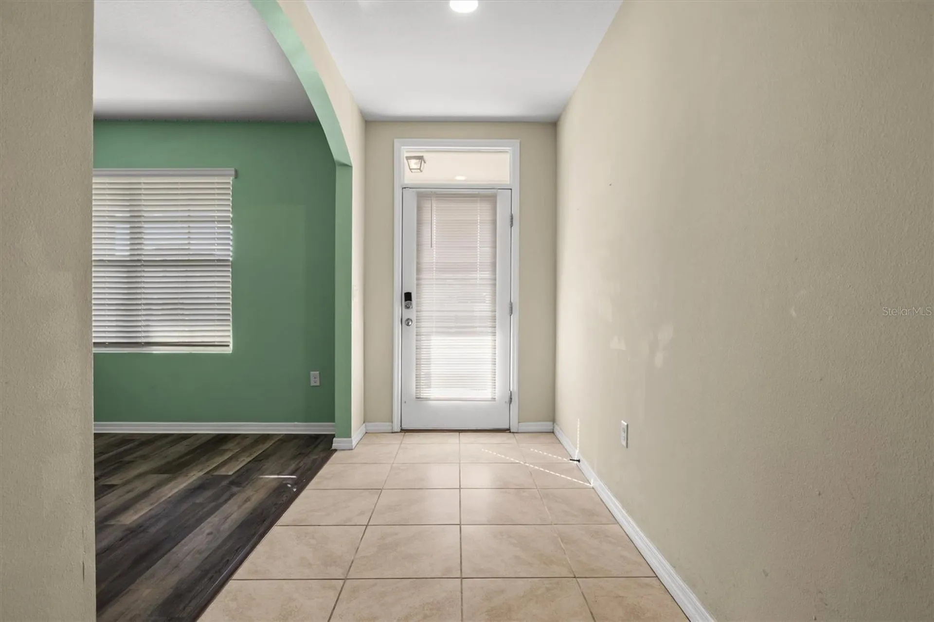 323 Harbour Way Mulberry FL 33860