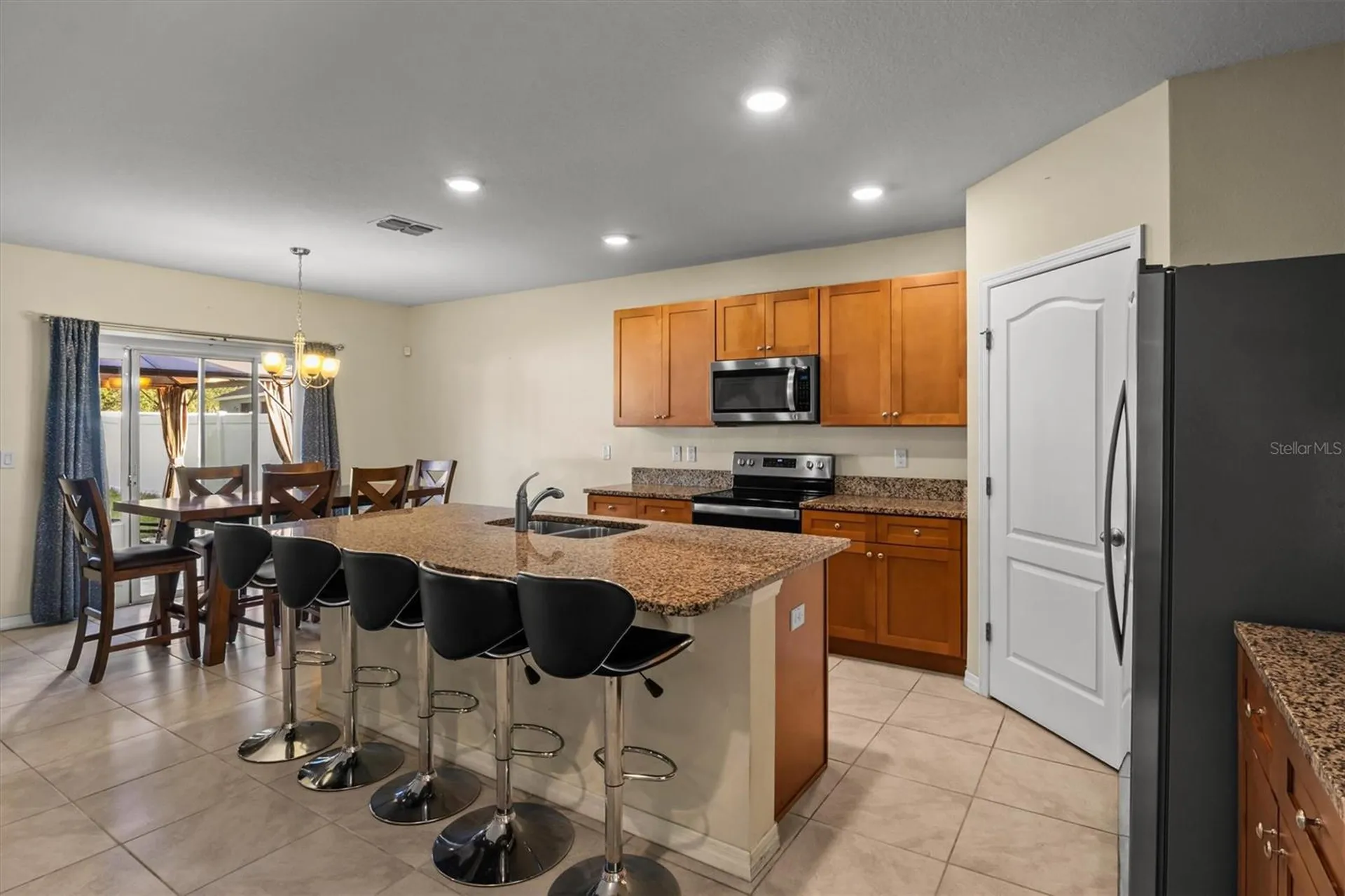 323 Harbour Way Mulberry FL 33860