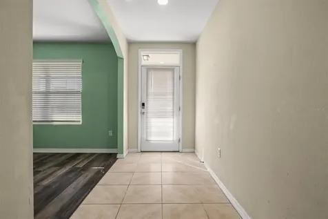 323 Harbour Way Mulberry FL 33860