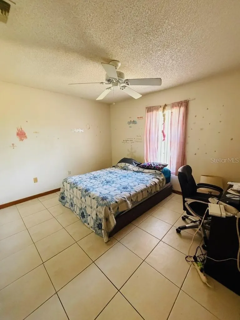 450 Topeka Palm Bay FL 32908