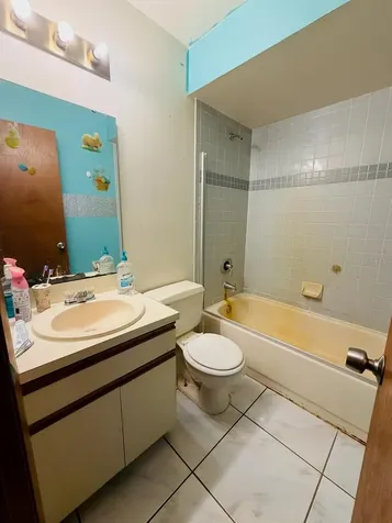 450 Topeka Palm Bay FL 32908