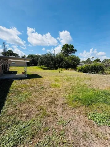 450 Topeka Palm Bay FL 32908