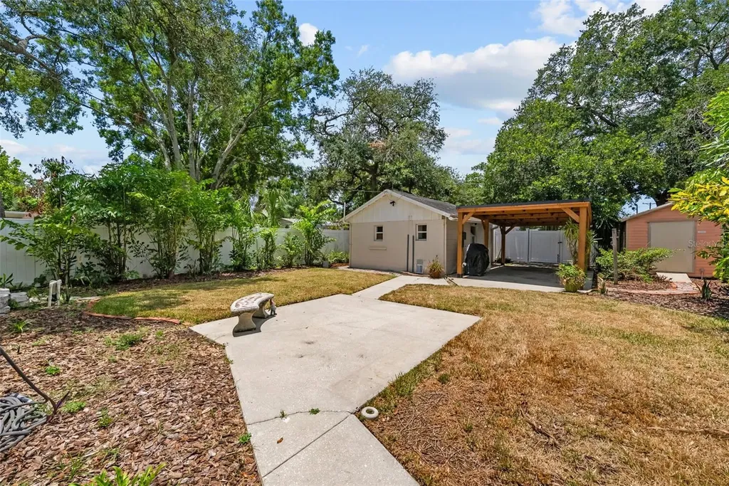 3712 N Clearfield Avenue Tampa FL 33603